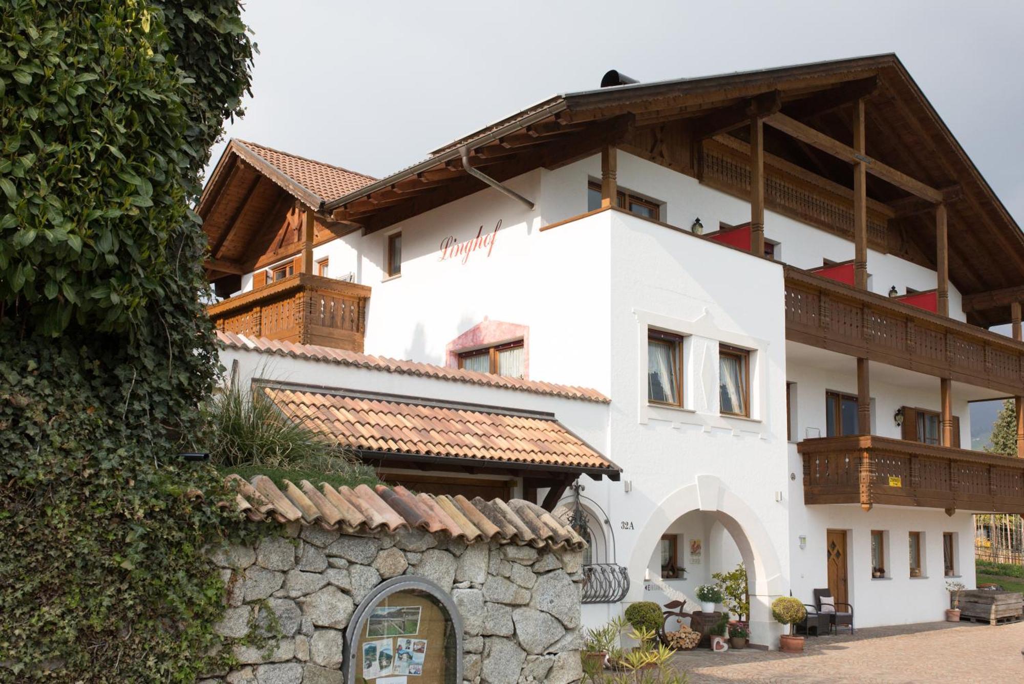 Linghof Acomodação com café da manhã Tirolo Exterior foto